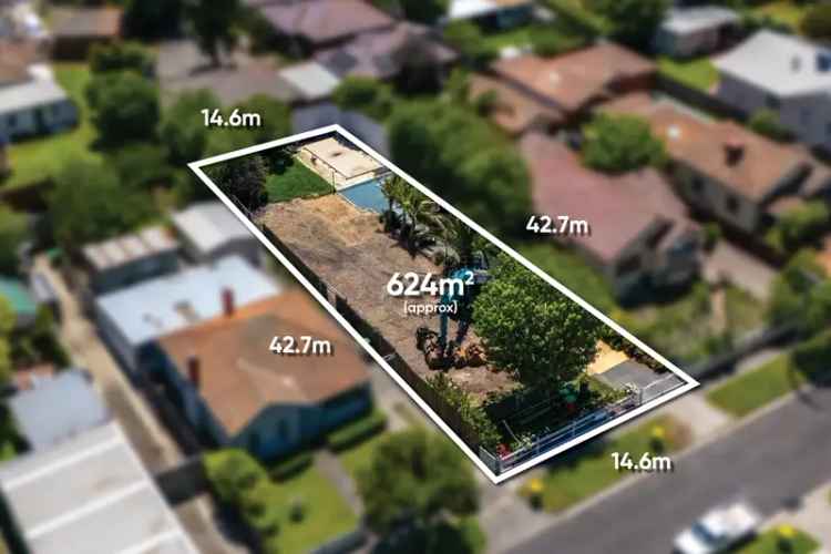 Land For Sale in Melbourne, Victoria