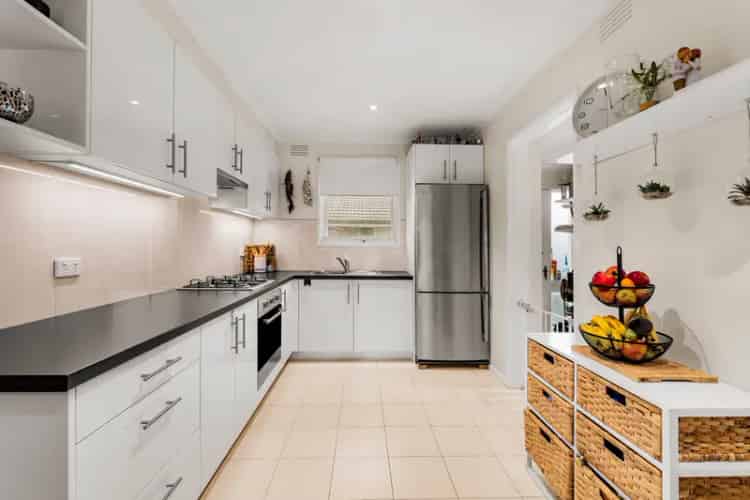 Stylish & Low-Maintenance in the Heart of Ringwood