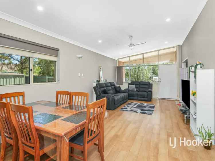 3 Bed 2 Bath Home in Gillen Alice Springs