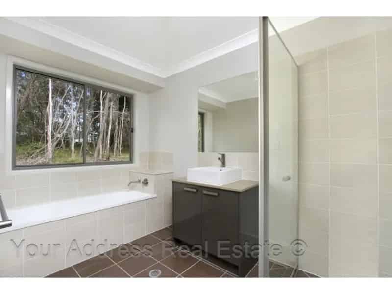 Real Estate For Lease - 620 Middle Road - Greenbank , QLD