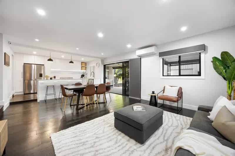 A smart home, for smart buyers!