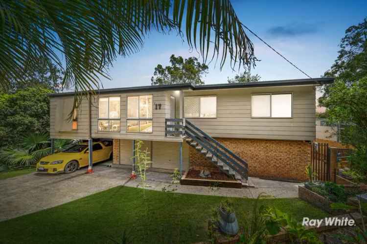 Dual Living Potential Kingston Highset Home 4 Beds Multiple Living Areas