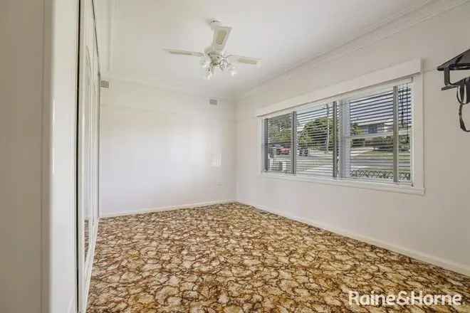 House For Sale in Bathurst, New South Wales