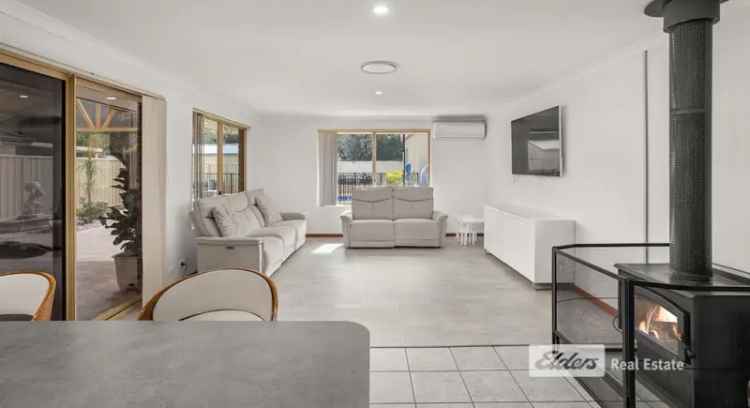 House For Sale in Bunbury, Western Australia