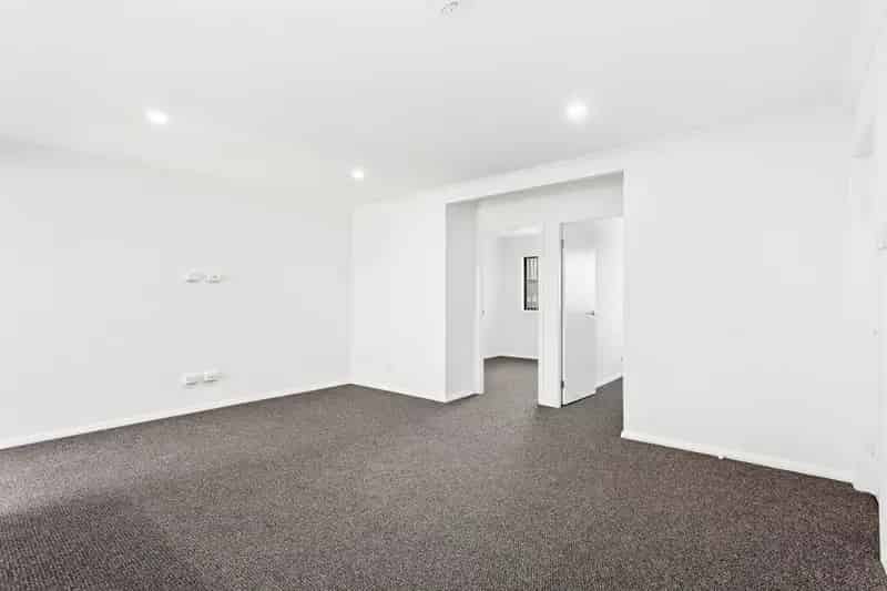 Apartment For Lease - 1/17 Addison Street, Shellharbour NSW 2529
