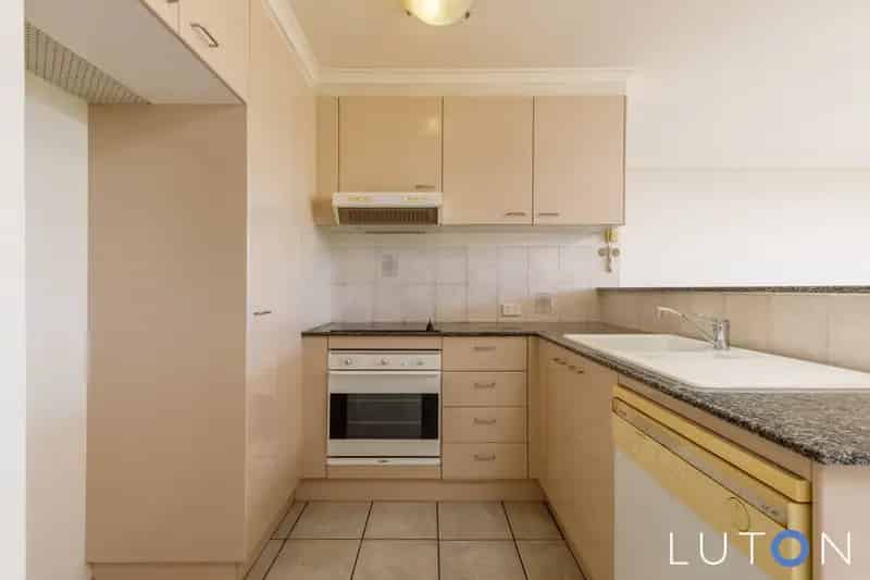 Apartment For Rent , District of Belconnen, Australian Capital Territory