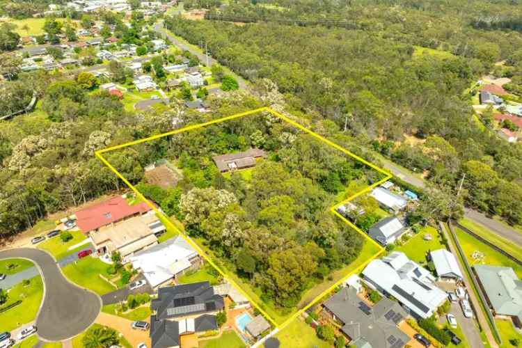 Buy House North Nowra 1.13 Hectares with Mid Century Modern Home