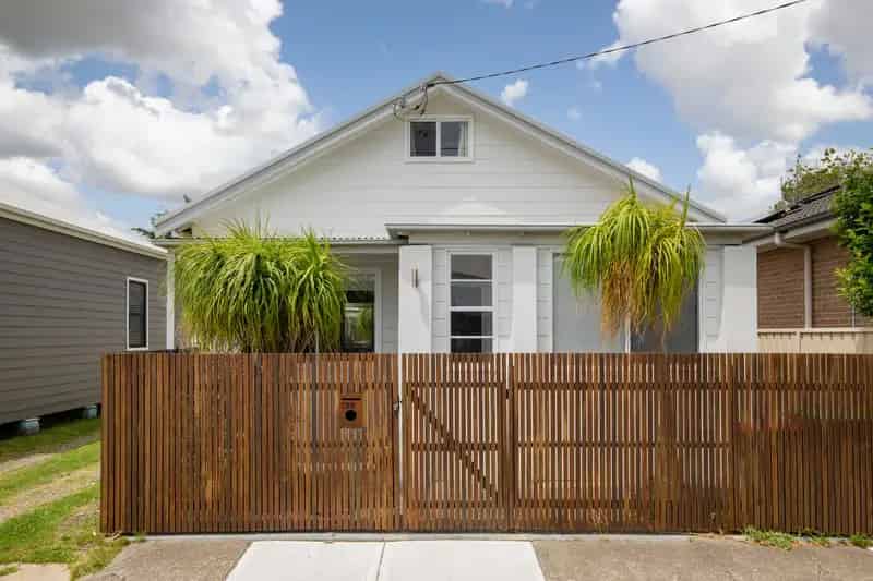 Buy Weatherboard Home Inner City with Plunge Pool and Garage