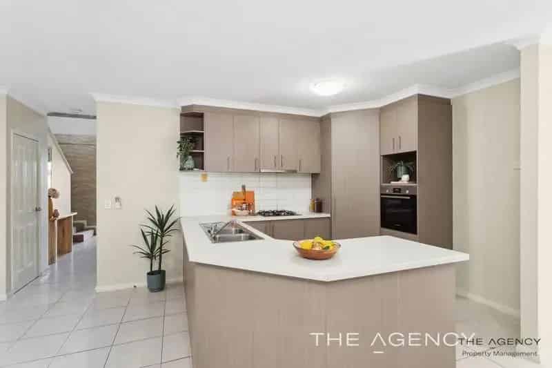 House For Lease - 10D Pollard Street, Glendalough WA 6016