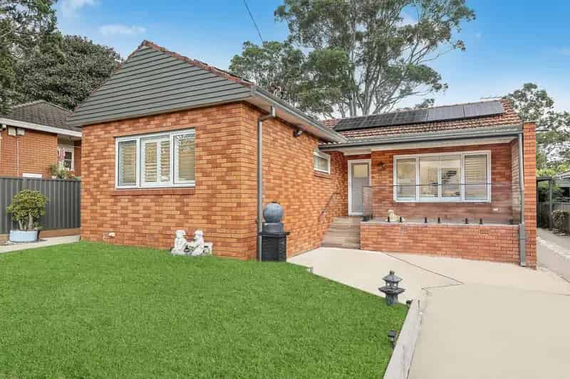 House For Sale , 38, Epping Road, Sydney, New South Wales