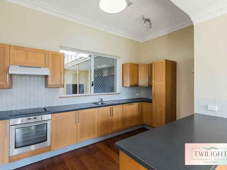 House For Sale in City of Kwinana, Western Australia