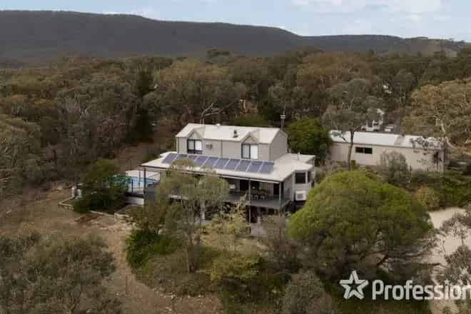 Rural property For Sale , 15, The Ridgeway, Gosford, New South Wales