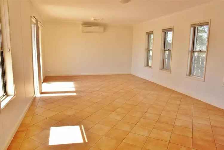 Charming Family Home in South Hedland