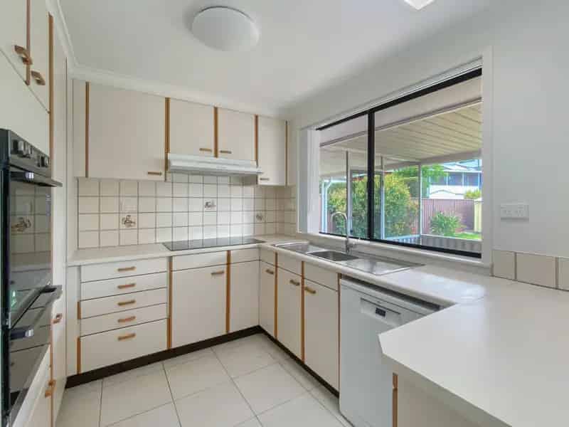 Real Estate For Lease - 63 Wollybutt Road - Engadine , NSW