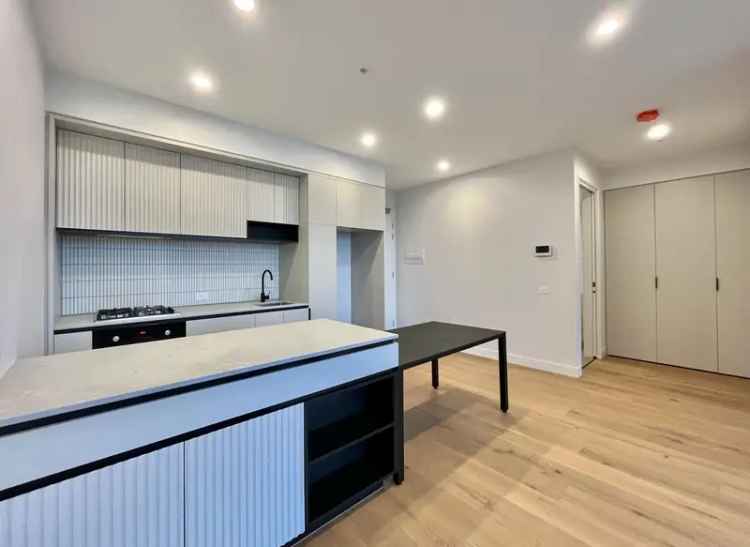 Modern Apartment in Burwood East