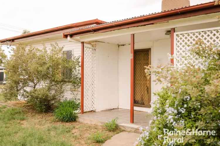 House For Sale in Roma, Queensland