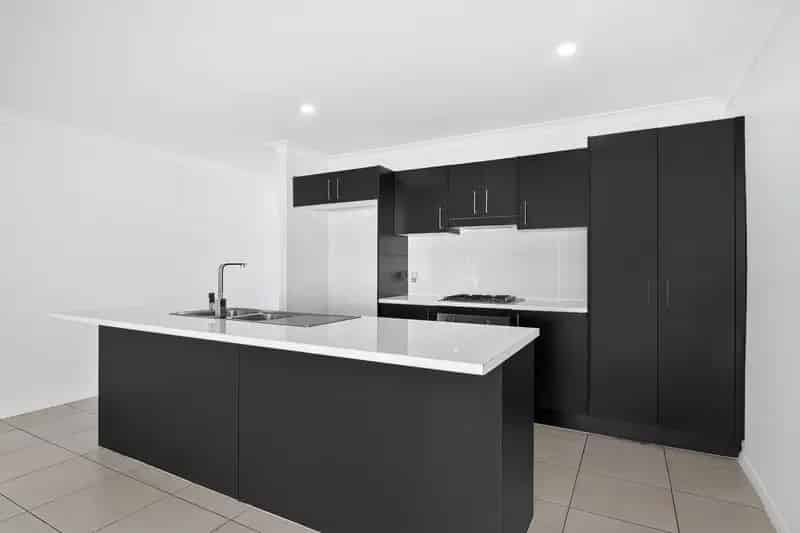 Real Estate For Lease - 8 Henrietta Street - Braemar , NSW
