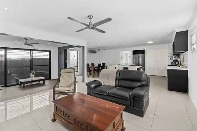 House For Sale , 11, Somers Street, City of Brisbane, Queensland