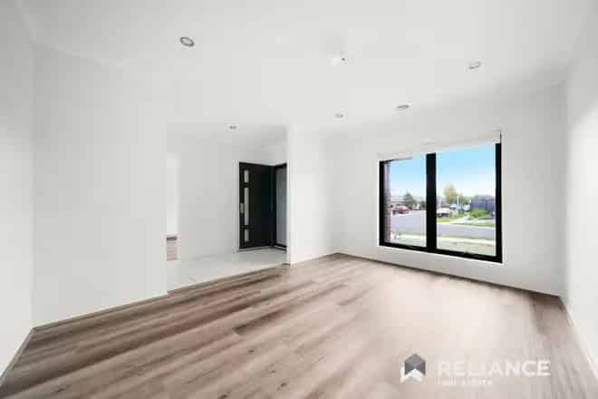 House For Rent , 31, Larissa Street, Melbourne, Victoria