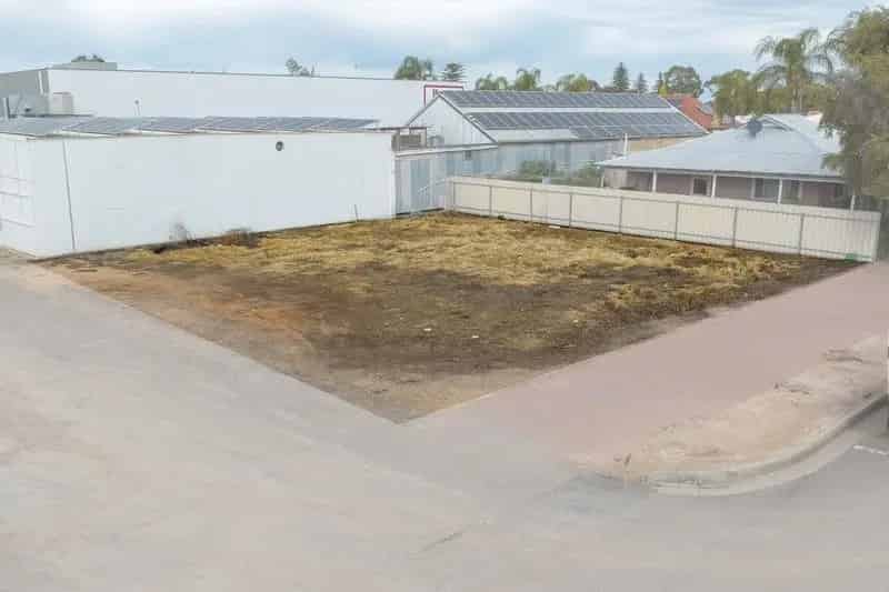 Buy Land Renmark Stunning 426m2 Block Perfect for Development