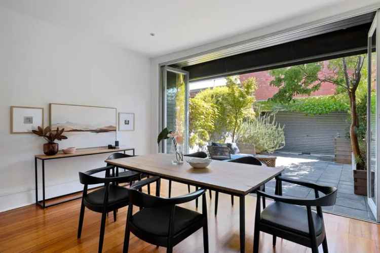 House For Sale in Melbourne, Victoria