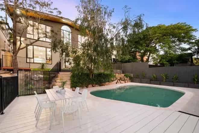 House For Sale , 50, Royal Parade, City of Brisbane, Queensland