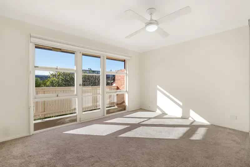 Real Estate For Lease - 8 Mactier Street - Narrabeen , NSW