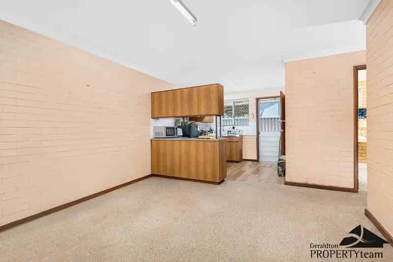 Convenient Central Living