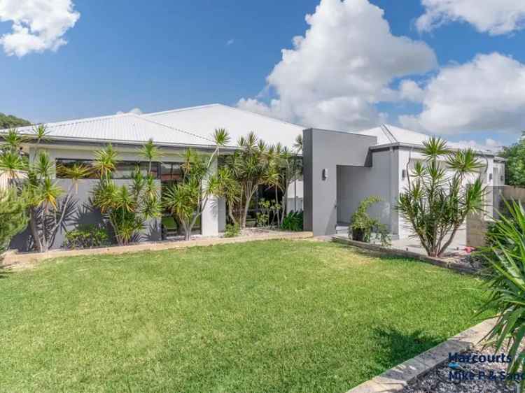 House For Sale in City of Canning, Western Australia