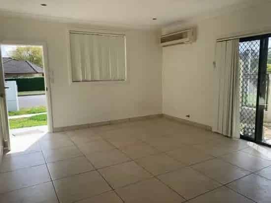 Charming 3-Bedroom Home for Rent in South Wentworthville