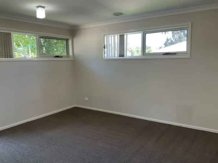 House For Sale in District of Weston Creek, Australian Capital Territory