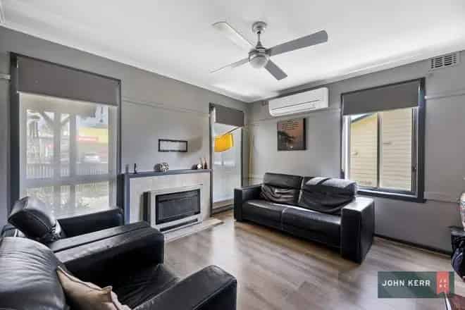 House For Sale , 28, Elizabeth Street, Moe, Victoria