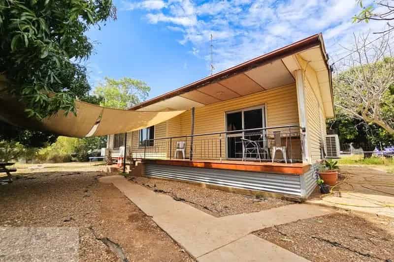 Buy Family Home in Soldiers Hill with Three Bedrooms and Park Nearby