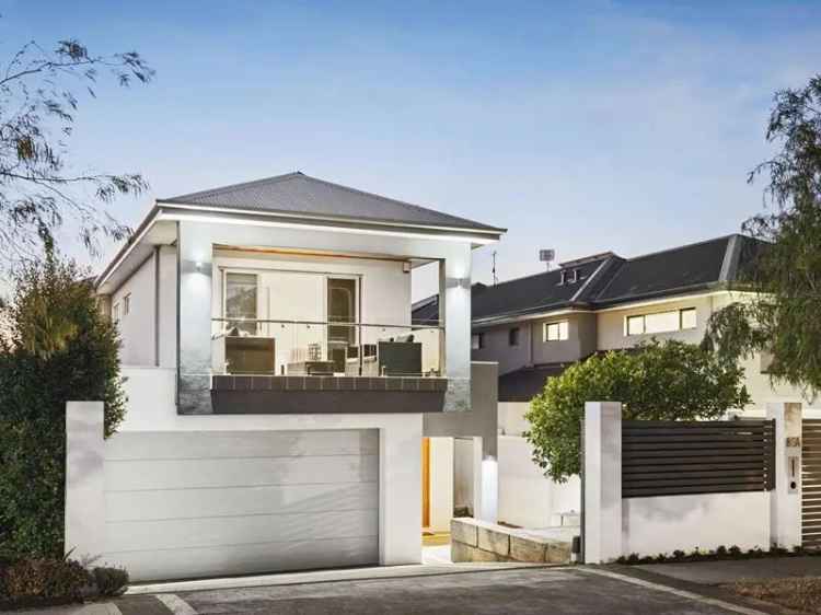 House For Sale in City of Stirling, Western Australia