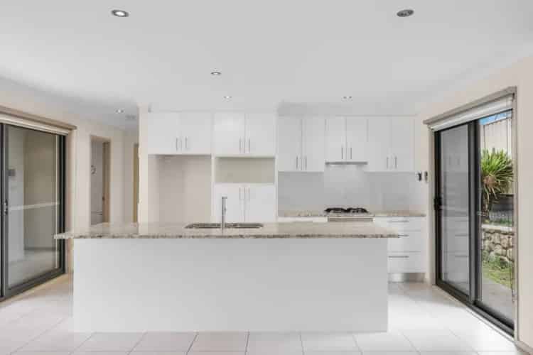 Real Estate For Lease - 18 Sentry Crescent - Palmerston , ACT