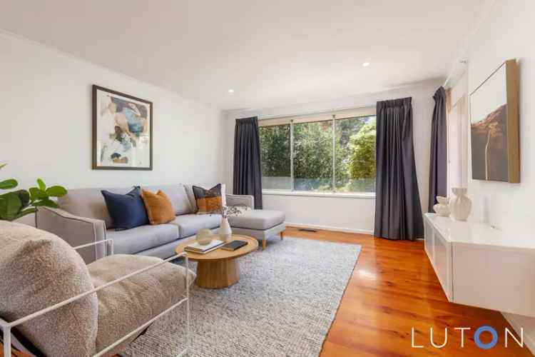 Buy House in Rivett Beautifully Renovated with Large Backyard