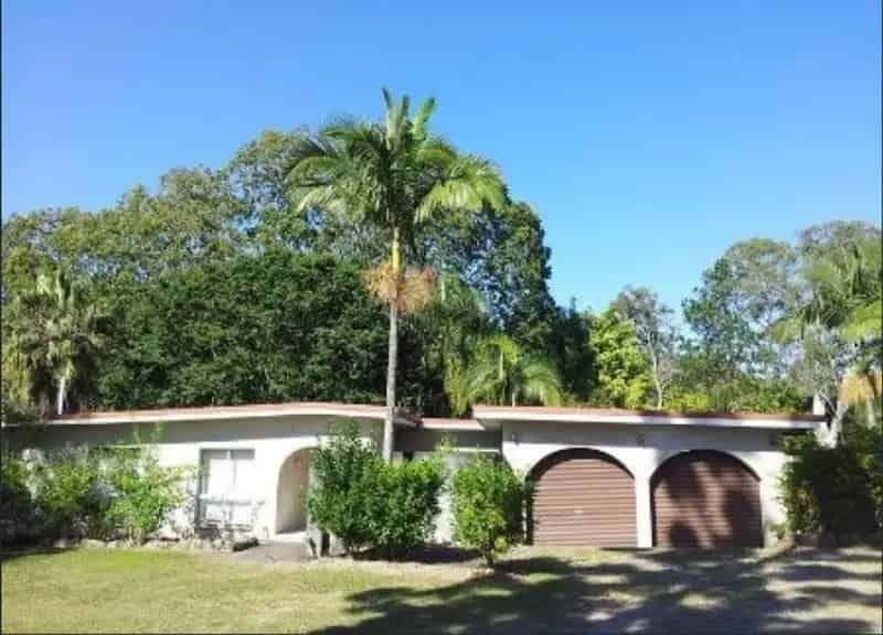 First Time on the Market in 40 Years - Rare Double Brick Home on 1.5ha - Live, Invest, or Redevelop!