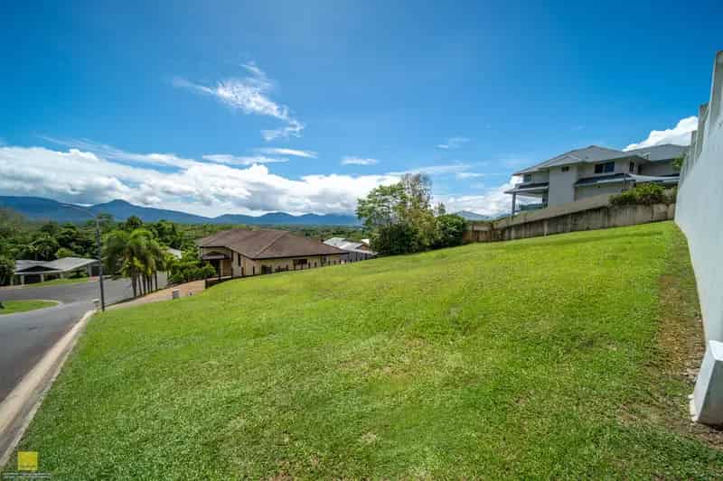 Buy Land in Mount Sheridan with Stunning Views and Ideal Location