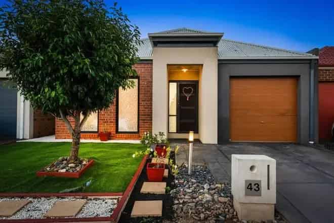 House For Rent , 43, Nottingham Crescent, Melbourne, Victoria