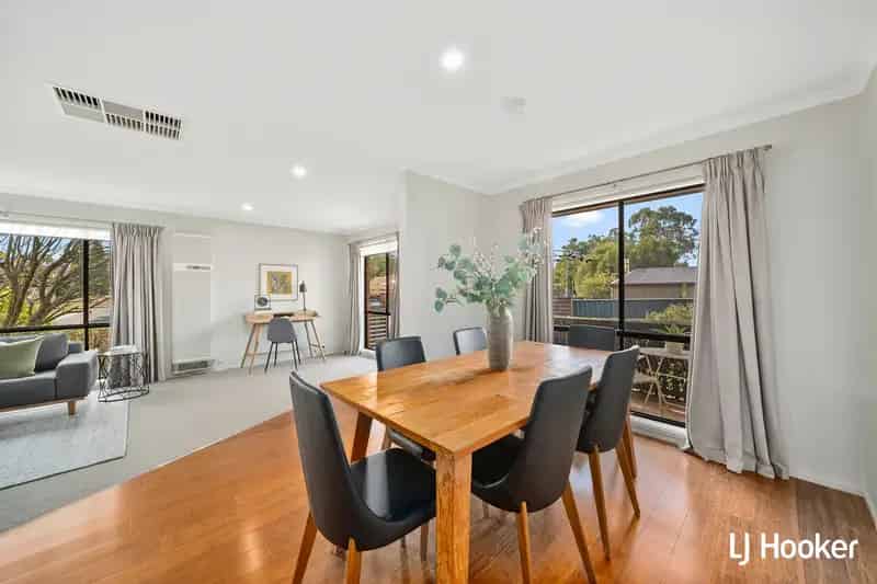 House For Sale , 8, Summerville Crescent, District of Belconnen, Australian Capital Territory