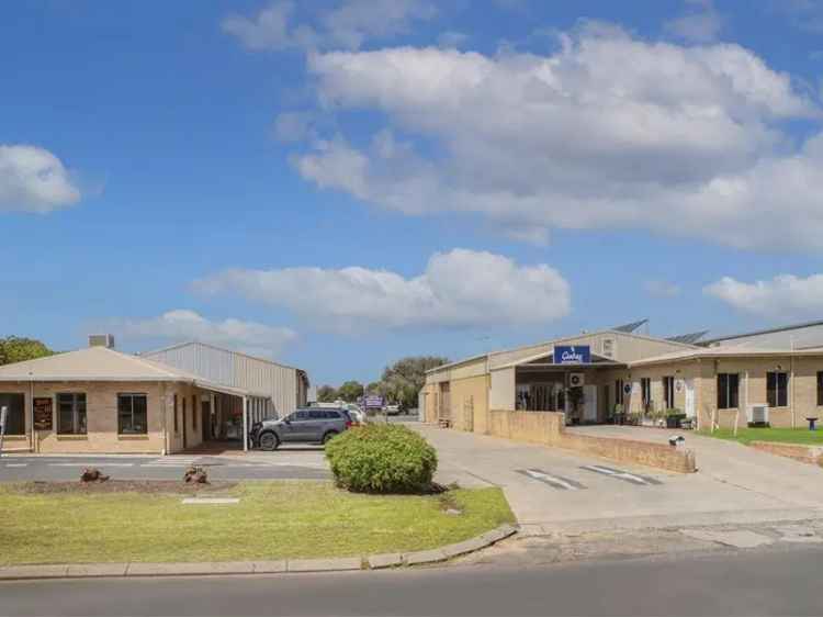 House For Sale in Busselton, Western Australia