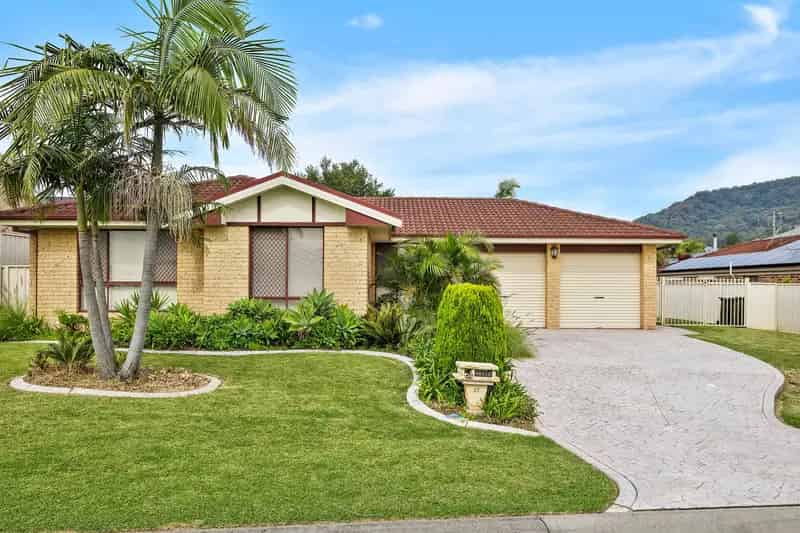 Spacious Single Level Living on 604m2