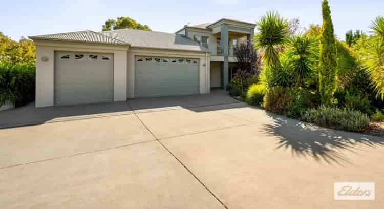 House For Sale , 10, Innisfree Drive, City of Wodonga, Victoria