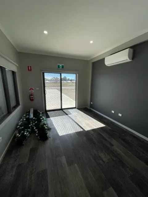 Modern Commercial Office Space in Bungendore!!