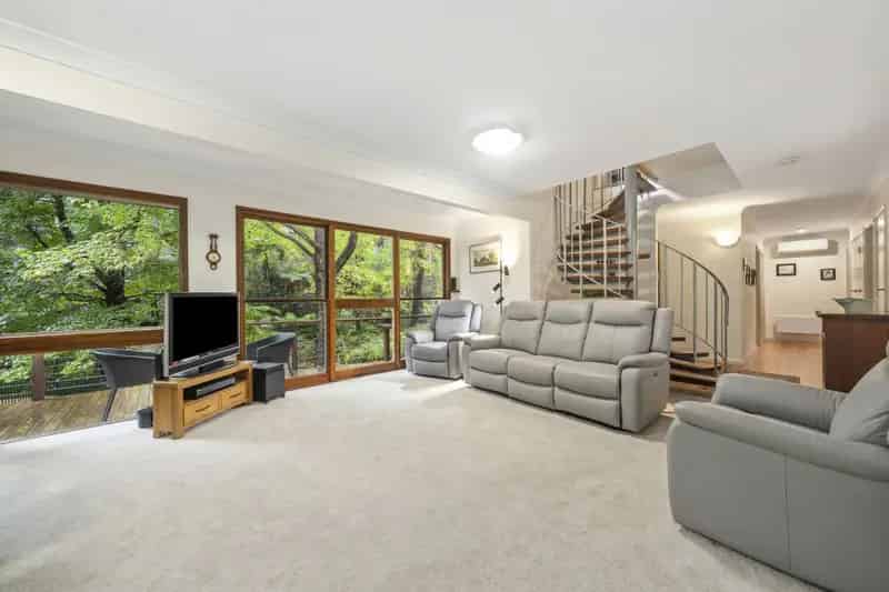 Real Estate For Sale - 29 Mittabah Road - Hornsby , NSW