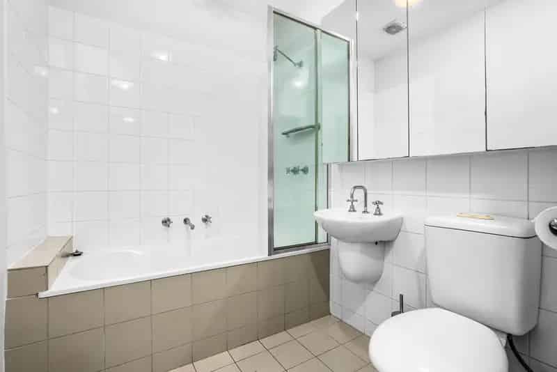 Ground Floor Gem in Quiet Clayton Community