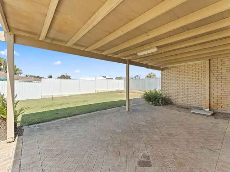 House For Rent in Rockingham, Western Australia