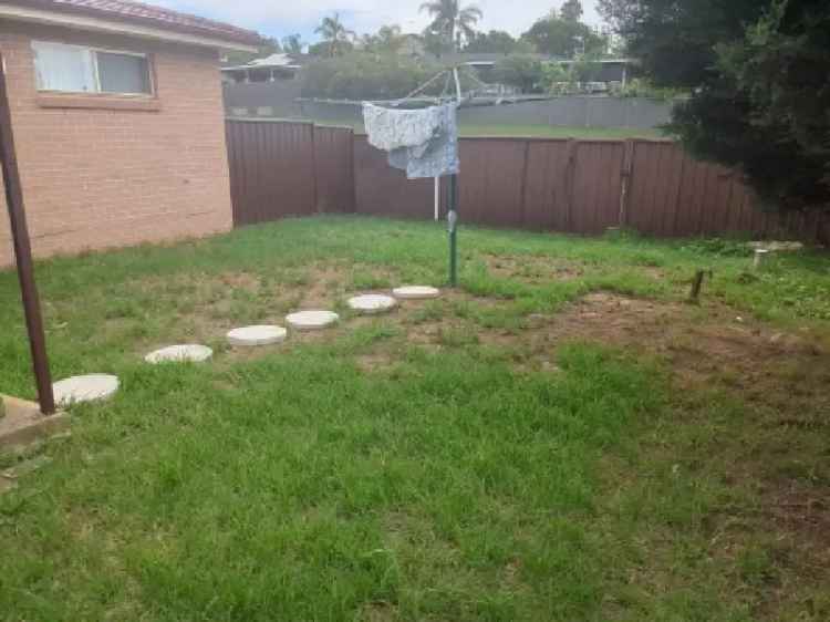 3 Bedroom House for Lease - St Andrews NSW