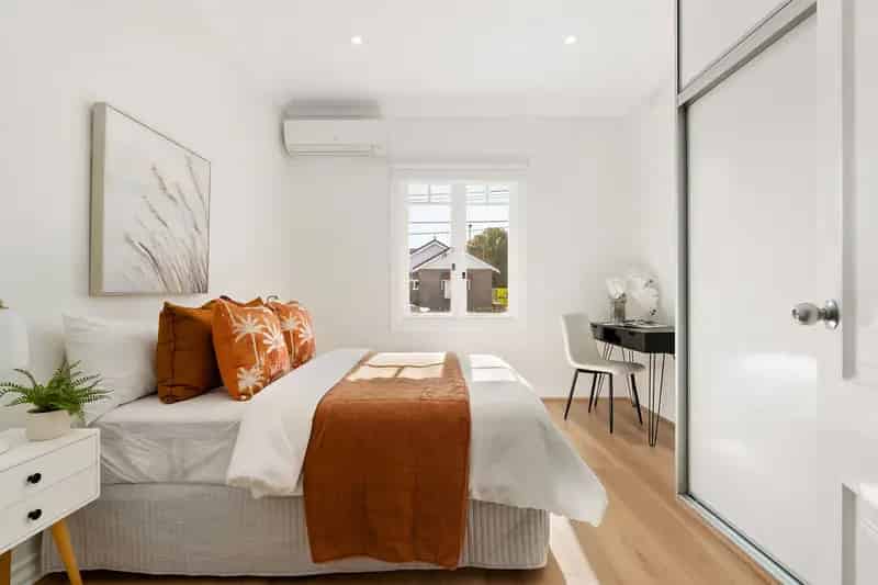 Lease Single Level Home in Brighton-le-Sands with Stylish Interiors