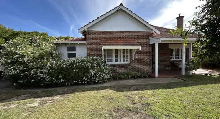 House For Sale in Katanning, Western Australia